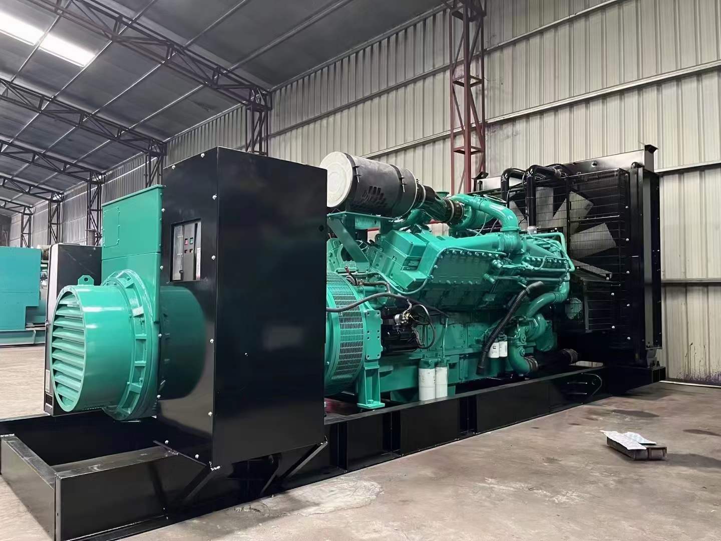 陆川如何降低 800kW 柴油发电机输出电流的波动？