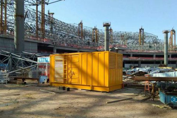 陆川发电机出租如何判断空气滤清器是否需要更换？